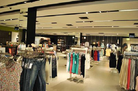 安宁商场里的店面怎么装修？